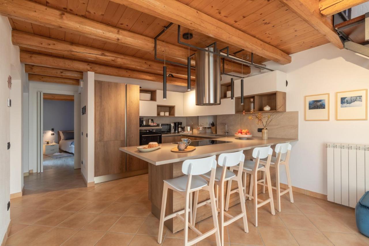 Casa Del Borgo "Aria & Acqua" Sul Lago Maggiore Maccagno Eksteriør billede