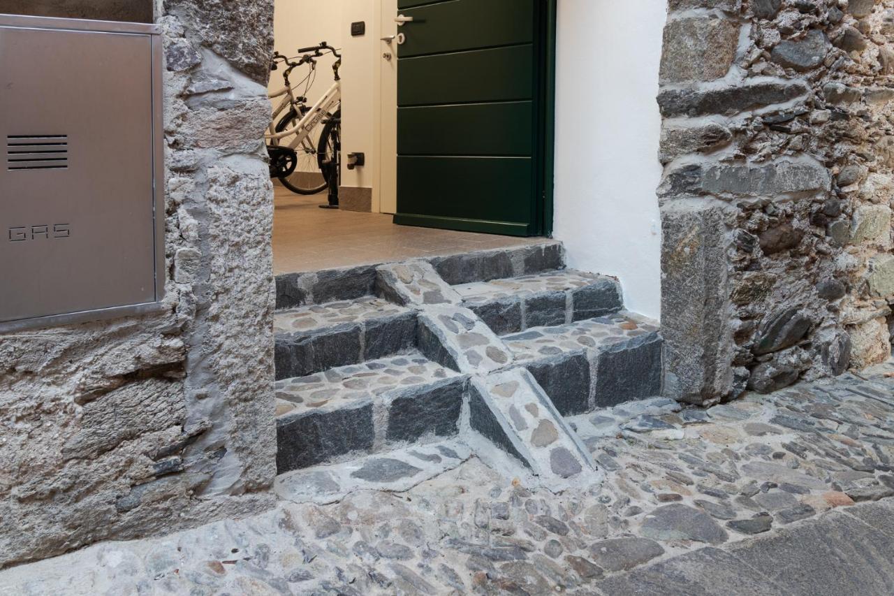 Casa Del Borgo "Aria & Acqua" Sul Lago Maggiore Maccagno Eksteriør billede