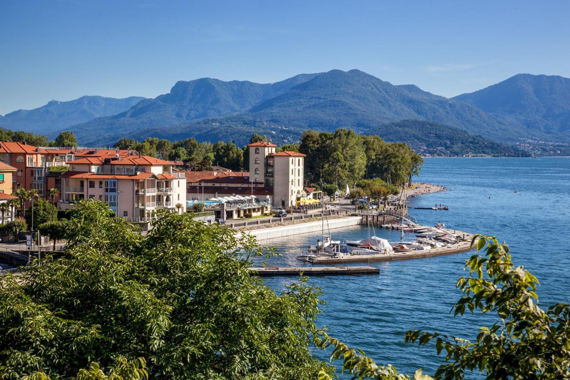 Casa Del Borgo "Aria & Acqua" Sul Lago Maggiore Maccagno Eksteriør billede