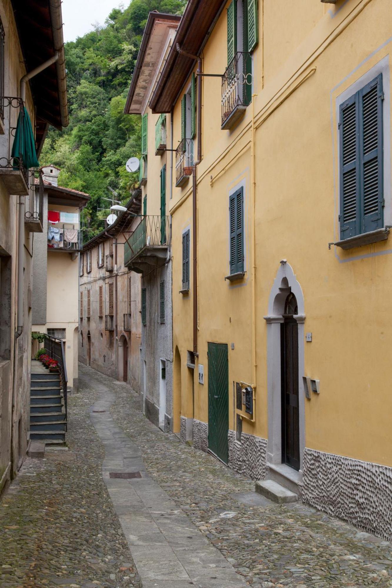 Casa Del Borgo "Aria & Acqua" Sul Lago Maggiore Maccagno Eksteriør billede